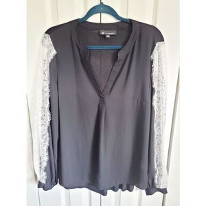 INC M International Concepts Black Pullover Long Lace Sleeve Blouse V-Neck‎